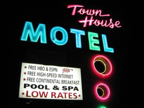 Town House Motel